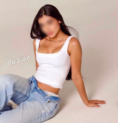 Isabella 3138961439