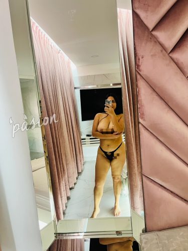 karla 3008460755