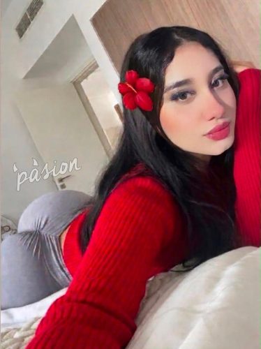 Daniela 3243598196