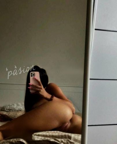 Estefania 3023025260