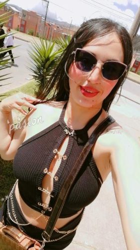 Zoe roxz 3132429444