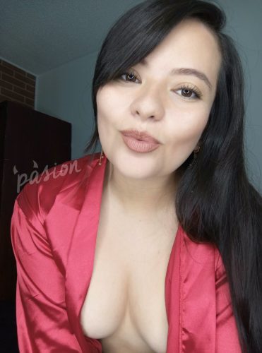 Katia 3228846273