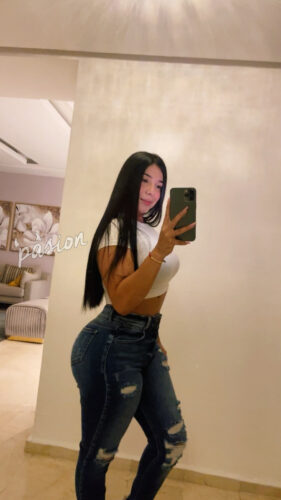 Manuela 3106576809